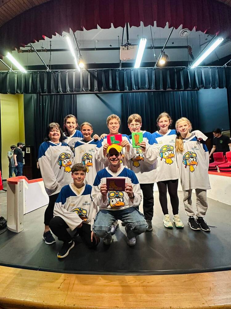 Champion au tournoi la bottine bronze pour l'équipe d'improvisation ÉCV! 